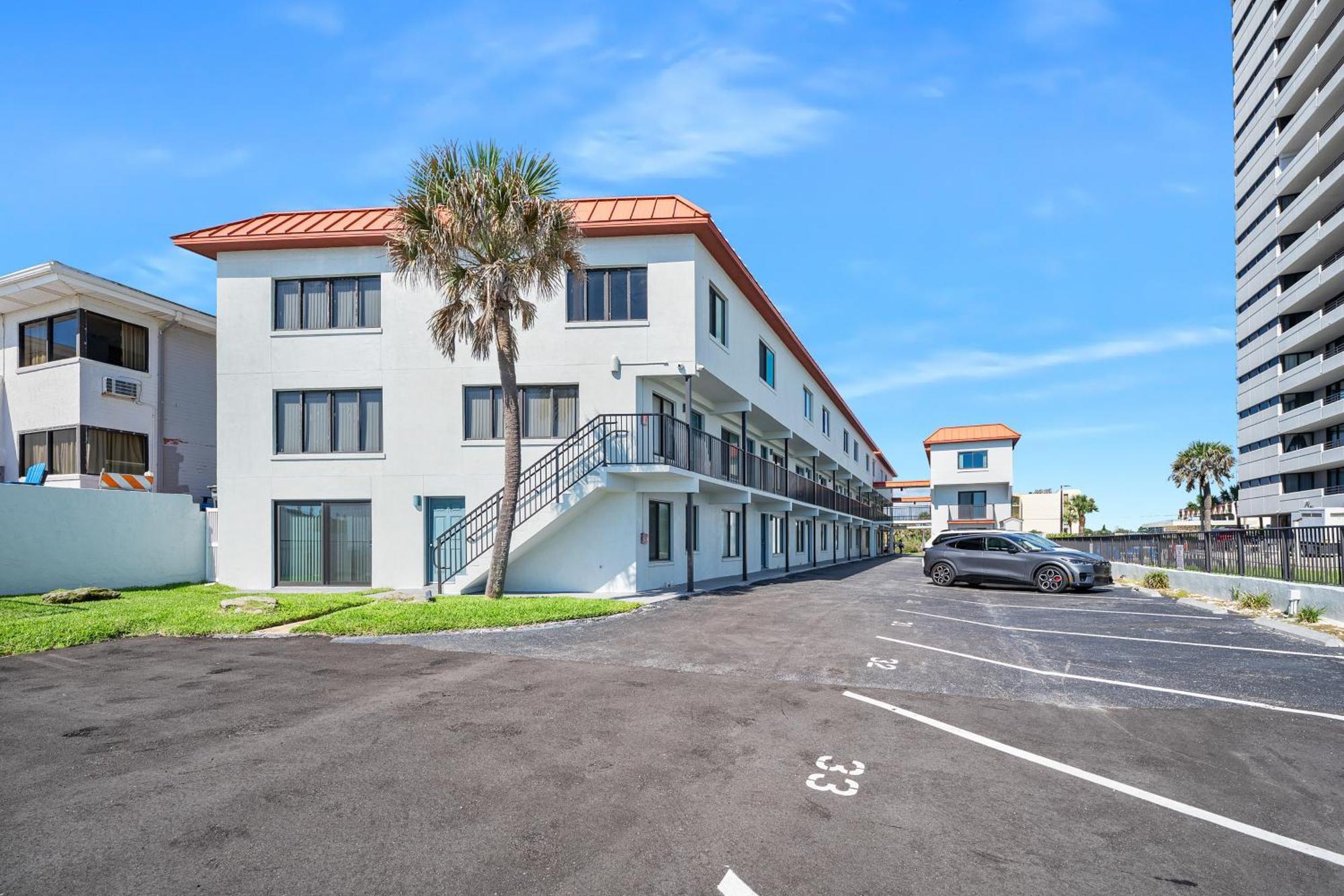 Oceanfront Daytona Beach Condo With Beach Views! Buitenkant foto